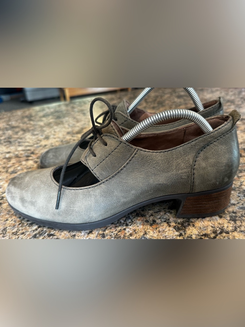 Dansko Linda Oxford Mary Jane’s Lace Up Women’s Size 41 Dark Green Heel Leather